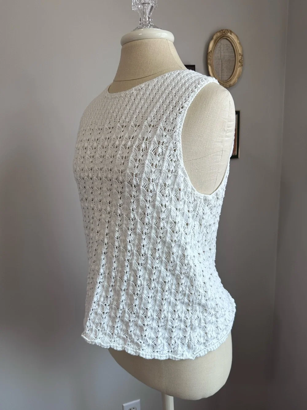 Aritzia Wilfred Philippa Crochet Knit Tank Top in Light Birch - Picture 3 of 6